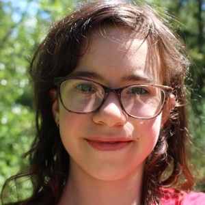 Meet your Posher, Lydia